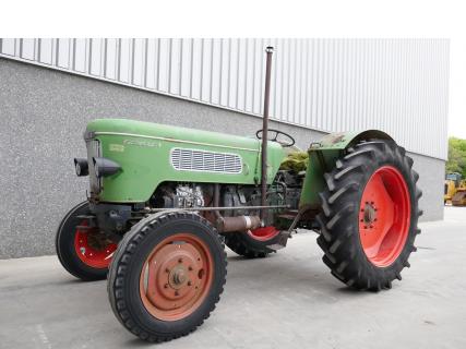 Fendt Favorit 3 1964 Vintage tractorVan Dijk Heavy Equipment