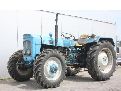FORD DEXTA 4WD 1964 Vintage tractorVan Dijk Heavy Equipment