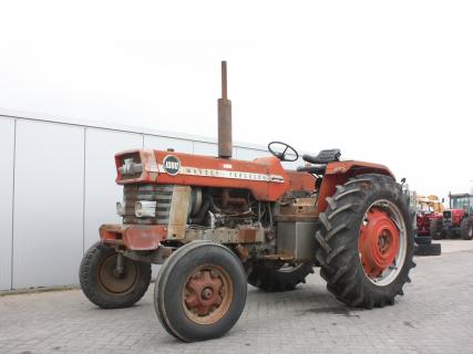 MASSEY FERGUSON 1080  Agricultural tractorVan Dijk Heavy Equipment